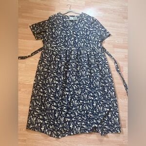 Kathie Lee Collection Navy Floral‎ Dress Tie Waist Size 26
